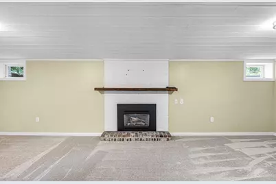 28 Brittany Rd, Longmeadow, MA 01106 - Photo 31