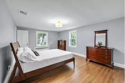 28 Brittany Rd, Longmeadow, MA 01106 - Photo 19