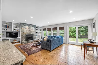 28 Brittany Rd, Longmeadow, MA 01106 - Photo 7