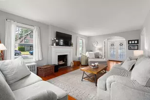 107 Perkins St, Springfield, MA 01118 - Photo 3