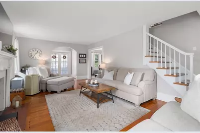 107 Perkins St, Springfield, MA 01118 - Photo 5