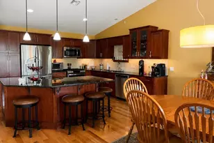 717 Northampton St, Holyoke, MA 01040 - Photo 5