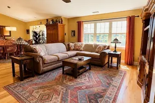 717 Northampton St, Holyoke, MA 01040 - Photo 17