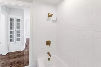 419 Poplar St #1, Boston, MA 02131 - Photo 9