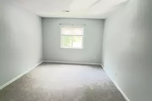 44 Maria Ave, Southbridge, MA 01550 - Photo 7