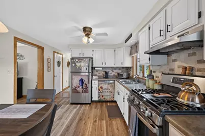 212 Pine Grove St, New Bedford, MA 02745 - Photo 23