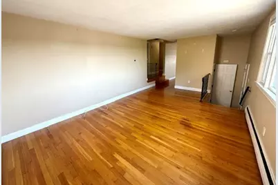 116 Upton Rd, Waltham, MA 02452 - Photo 9