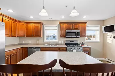 381 Summer Street, Fitchburg, MA 01420 - Photo 9