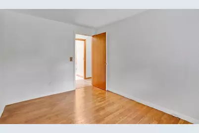 133 Mosier St, South Hadley, MA 01075 - Photo 15