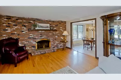9 Dowds Ln, Chicopee, MA 01020 - Photo 5