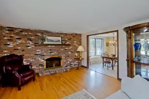 9 Dowds Ln, Chicopee, MA 01020 - Photo 5
