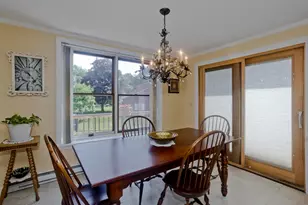 9 Dowds Ln, Chicopee, MA 01020 - Photo 11