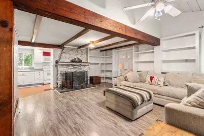 7 Victoria Ave, Rutland, MA 01543 - Photo 3