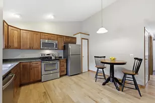 19 Rosewood Ln, Southwick, MA 01077 - Photo 11