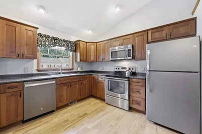 19 Rosewood Ln #19, Southwick, MA 01077 - Photo 5