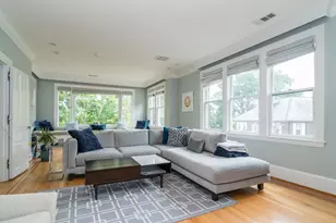 44 Rawson, Brookline, MA 02445 - Photo 3