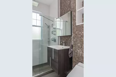 44 Rawson #2, Brookline, MA 02445 - Photo 15