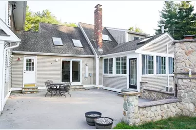 241 New Bedford Road, Rochester, MA 02770 - Photo 5