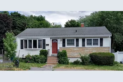 22 O'Callaghan Way, Lynn, MA 01905 - Photo 1