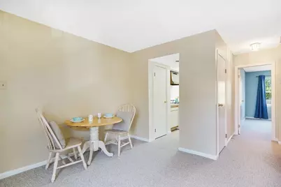 39 Yorktown Dr #D, Springfield, MA 01108 - Photo 7