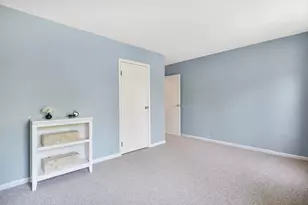 39 Yorktown Dr, Springfield, MA 01108 - Photo 19