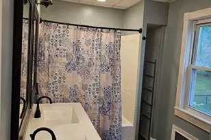 7 Taylor St, Taunton, MA 02780 - Photo 5