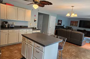 4 Jennifer, Pelham, NH 03076 - Photo 11