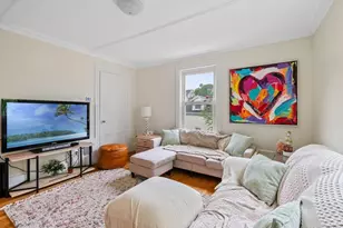 11 Glendale St, Salem, MA 01970 - Photo 3