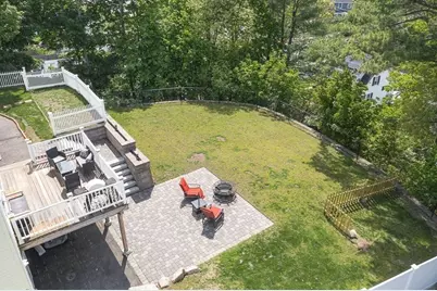 25 Gordon Rd, Lynn, MA 01904 - Photo 31