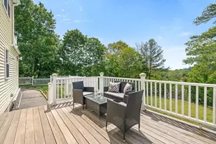 25 Gordon Rd, Lynn, MA 01904 - Photo 25