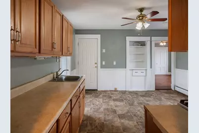 7 Bridge St #10, Billerica, MA 01821 - Photo 9
