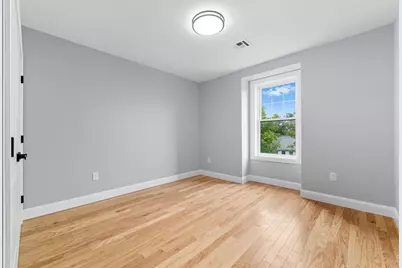 585 Washington St #model, Quincy, MA 02169 - Photo 9