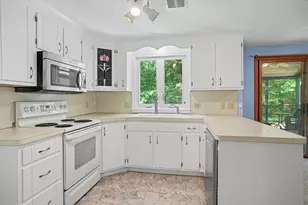 7 Chickadee Dr, Norfolk, MA 02056 - Photo 15