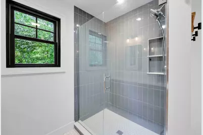 1322 Center St, Ludlow, MA 01056 - Photo 21