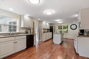 293 West St, Lunenburg, MA 01462 - Photo 13