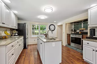 293 West St, Lunenburg, MA 01462 - Photo 5