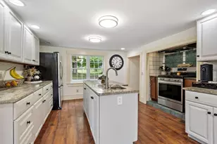 293 West St, Lunenburg, MA 01462 - Photo 5