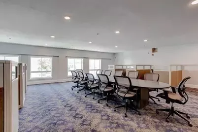 519 Broadway #403, Somerville, MA 02145 - Photo 5