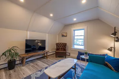 482 Broadway #2, Somerville, MA 02145 - Photo 3
