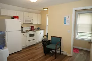 170 Middleboro Ave, Taunton, MA 02718 - Photo 5