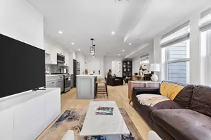 223 Saratoga St, Boston, MA 02128 - Photo 11