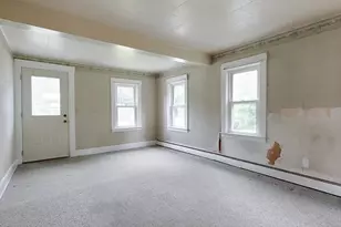 321 Main St, Townsend, MA 01469 - Photo 13