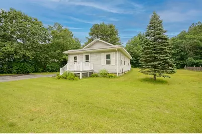 321 Main St, Townsend, MA 01469 - Photo 1