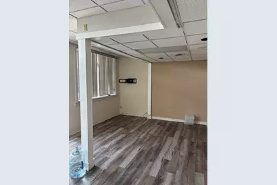 330 Walnut Street, Agawam, MA 01001 - Photo 3