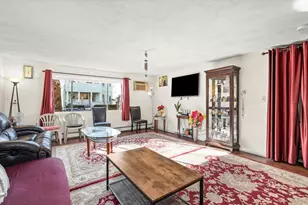 84 Grant St, Somerville, MA 02145 - Photo 3