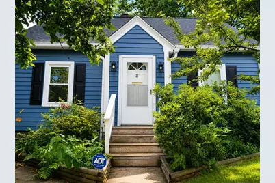 31 Lincoln St, Methuen, MA 01844 - Photo 1