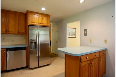 14 Willow Rd, Sudbury, MA 01776 - Photo 5