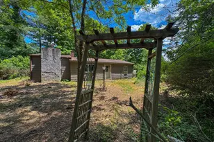 332 Batchelor St, Granby, MA 01033 - Photo 25