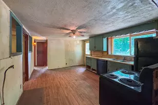 332 Batchelor St, Granby, MA 01033 - Photo 17