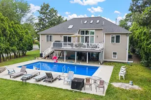 19 Forestview Dr, Fairhaven, MA 02719 - Photo 29